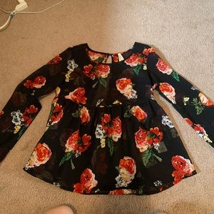 Floral top